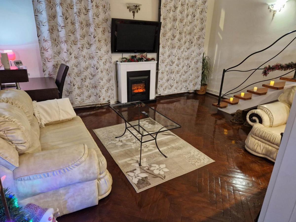 Sabin Apartments Private Parking 布拉索夫 外观 照片